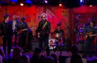 Daryl Hall, John Oates, & The Philly Sound